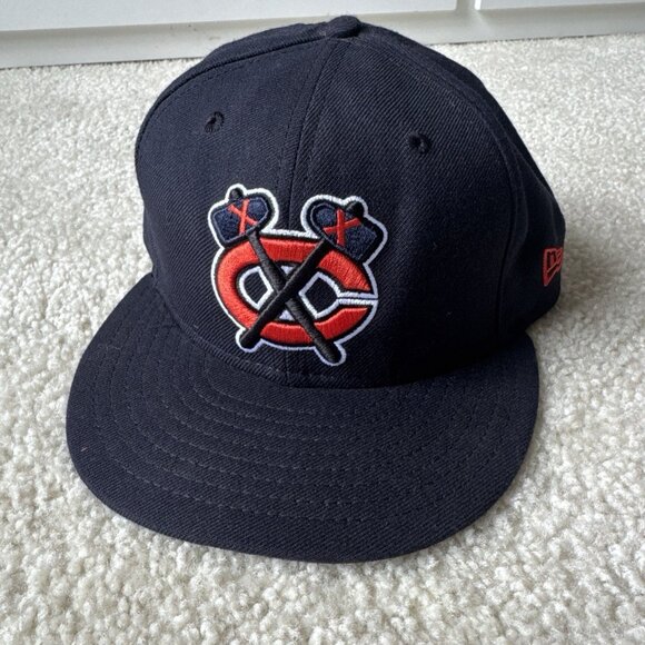 New Era Blackhawks NHL 7 5/8 Rare Navy Red Vintage Hat - Picture 1 of 8